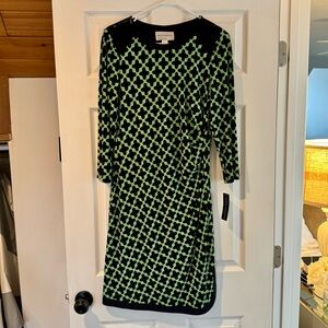 Stylish Navy and Green Patterned Dress